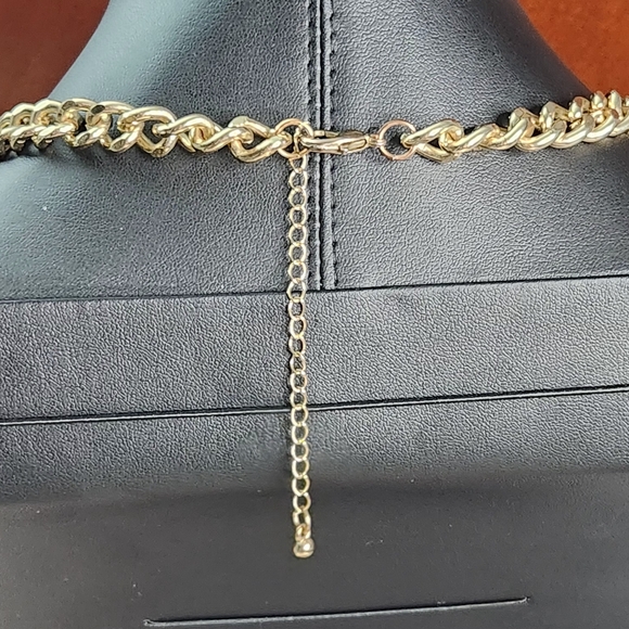 Bling large pink heart necklace with Cuban link goldtone - Picture 6 of 9